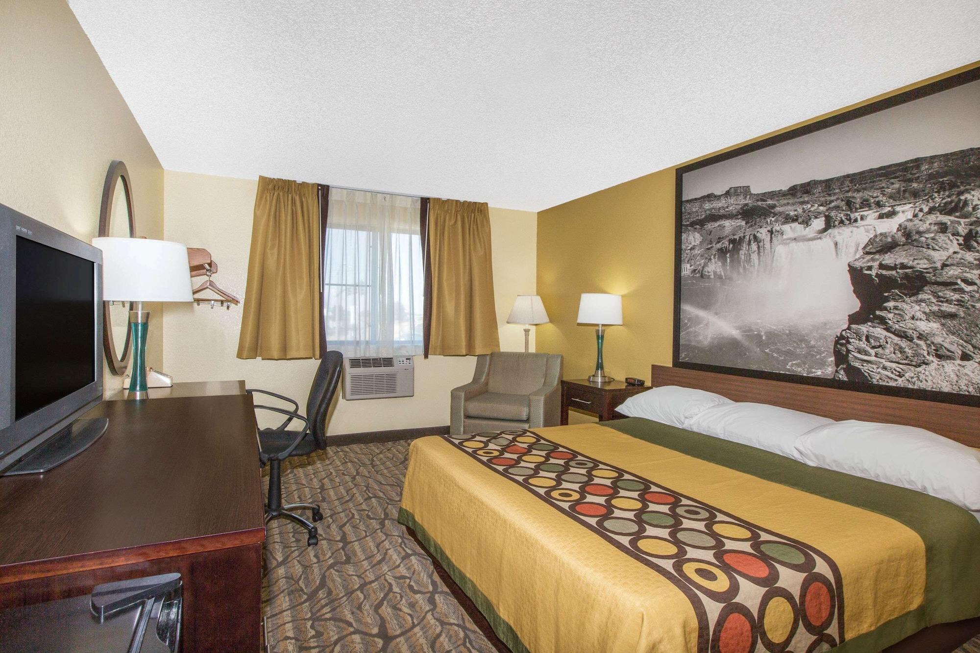 Super 8 By Wyndham Nampa Hotel Exterior photo