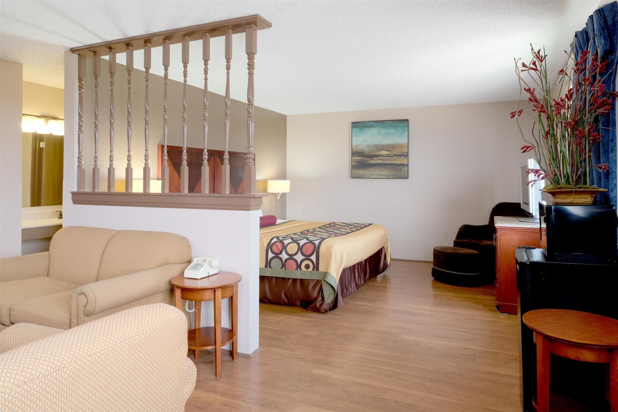 Super 8 By Wyndham Nampa Hotel Exterior photo
